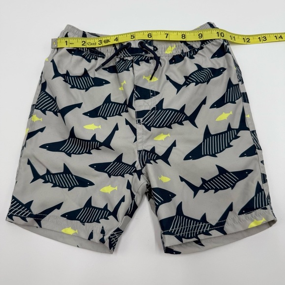 Tea Collection Toddler Boys Shark Print Swim Trunks Shorts 4T Grey Black Yellow - Picture 7 of 7